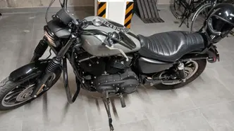 Harley-Davidson 883 Iron (2014 - 16) - XL 883N usata