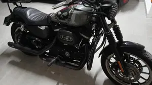 Harley-Davidson 883 Iron (2014 - 16) - XL 883N  (5)