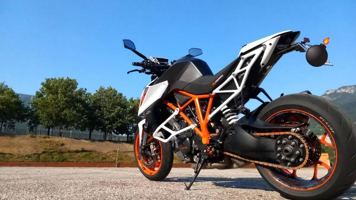 KTM 1290 Super Duke R ABS (2017 - 18)  (3)