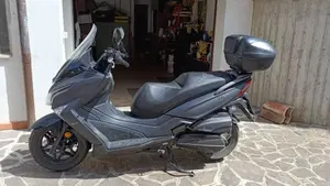 Kymco X-Town 300i (2021 - 24)  (4)