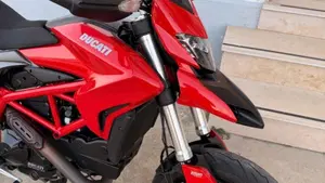 Ducati Hypermotard 821 (2013 - 15) 