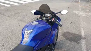 Yamaha YZF R1 (2020 - 25)  (3)