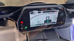 Yamaha YZF R1 (2020 - 25)  (5)