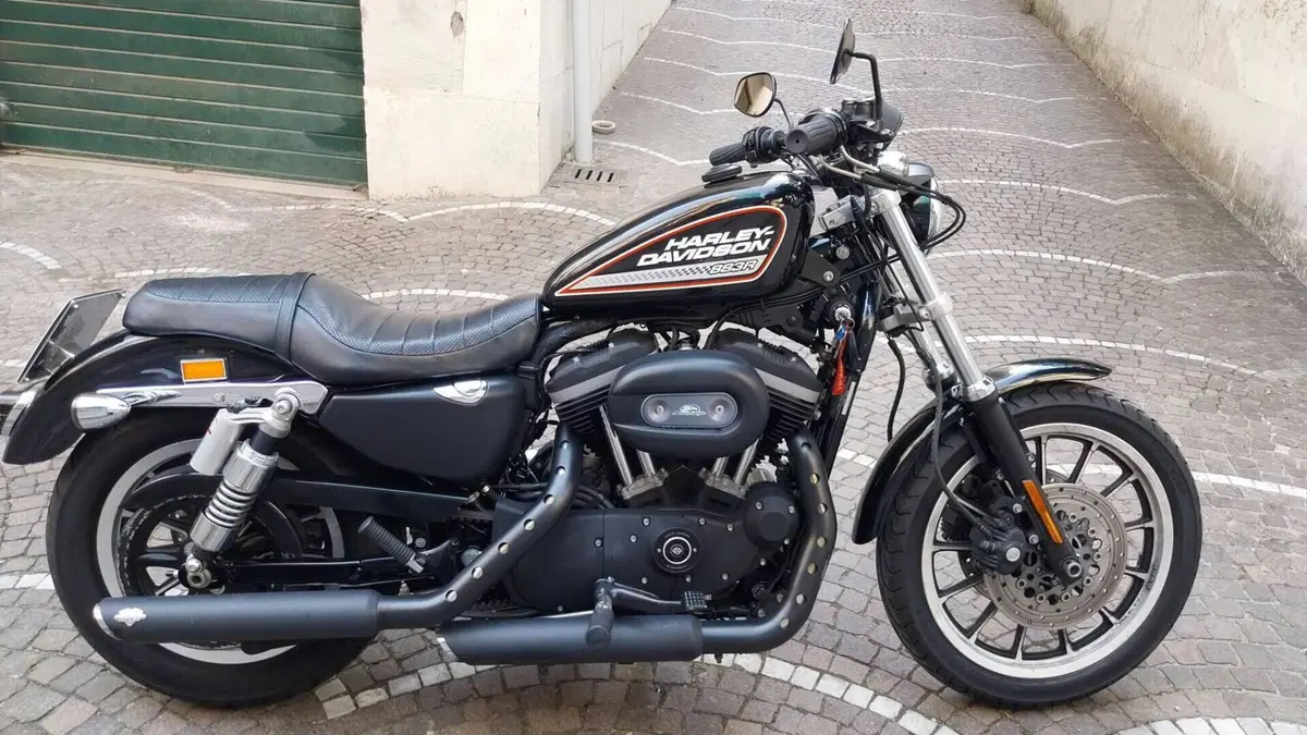 Harley-Davidson 883 R (2008 - 16) - XL 883R  (7)