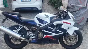 Honda CBR 600 F Sport  (8)