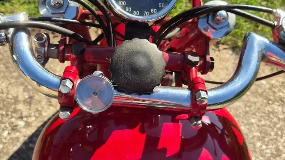 Moto Guzzi   (4)