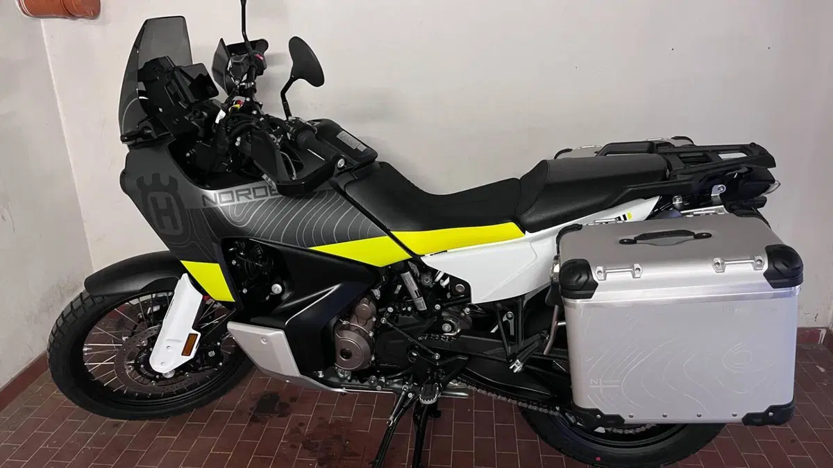 Husqvarna Norden 901 (2022 - 26)  (4)