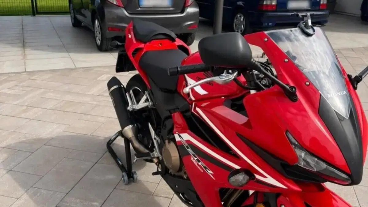 Honda CBR 500 R ABS (2017 - 18)  (3)