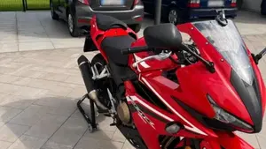 Honda CBR 500 R ABS (2017 - 18)  (3)
