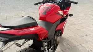Honda CBR 500 R ABS (2017 - 18)  (4)