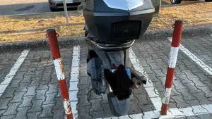 Honda SH 150i Sport (2022 - 23)  (3)