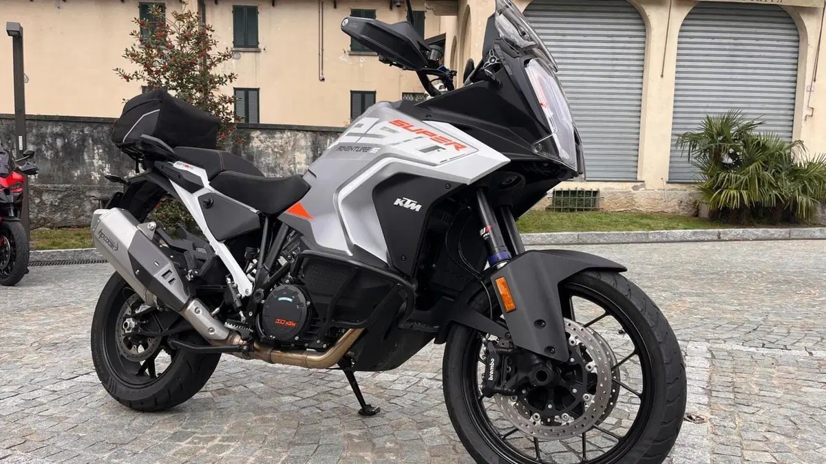 KTM 1290 Super Adventure S (2021 - 25)  (3)