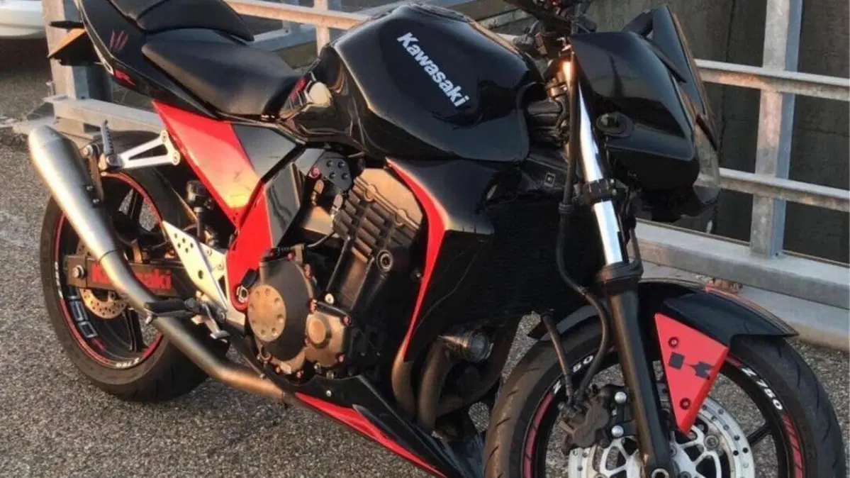 Kawasaki Z 750 (2003 - 06)  (3)