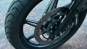 Moto Guzzi V7 Stone (2021 - 24)  (4)