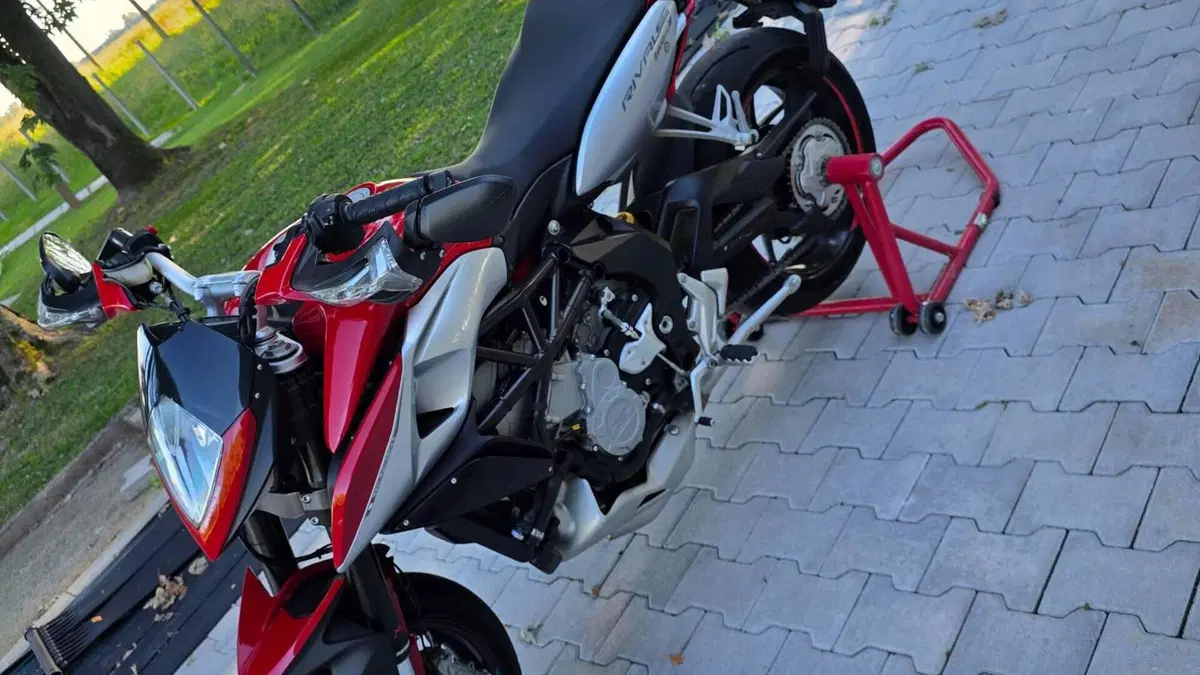 MV Agusta Rivale 800 EAS ABS (2013 - 17) 