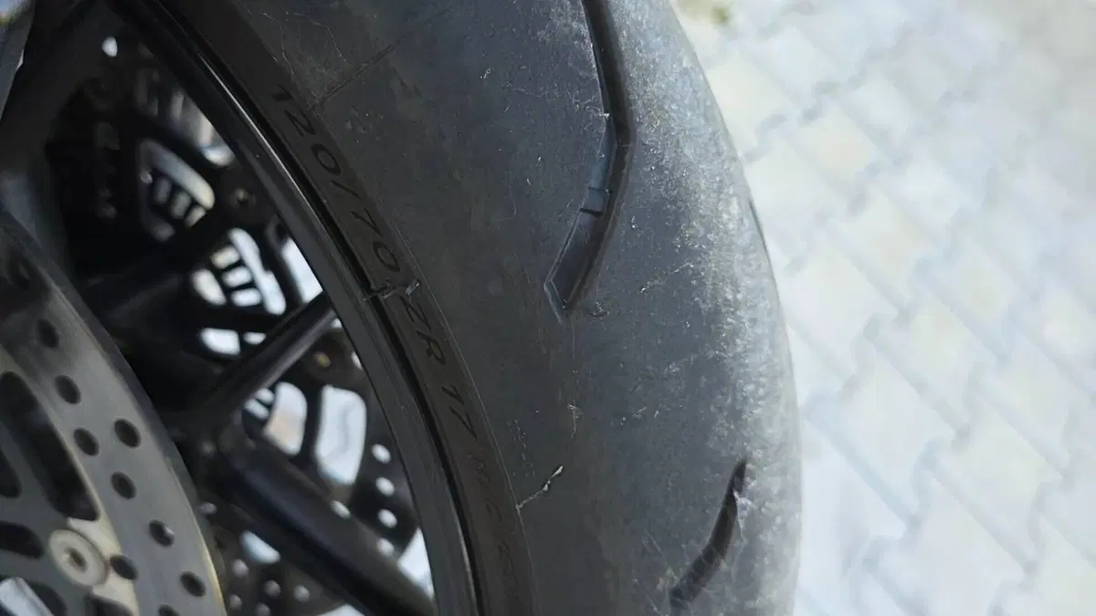 MV Agusta Rivale 800 EAS ABS (2013 - 17)  (10)