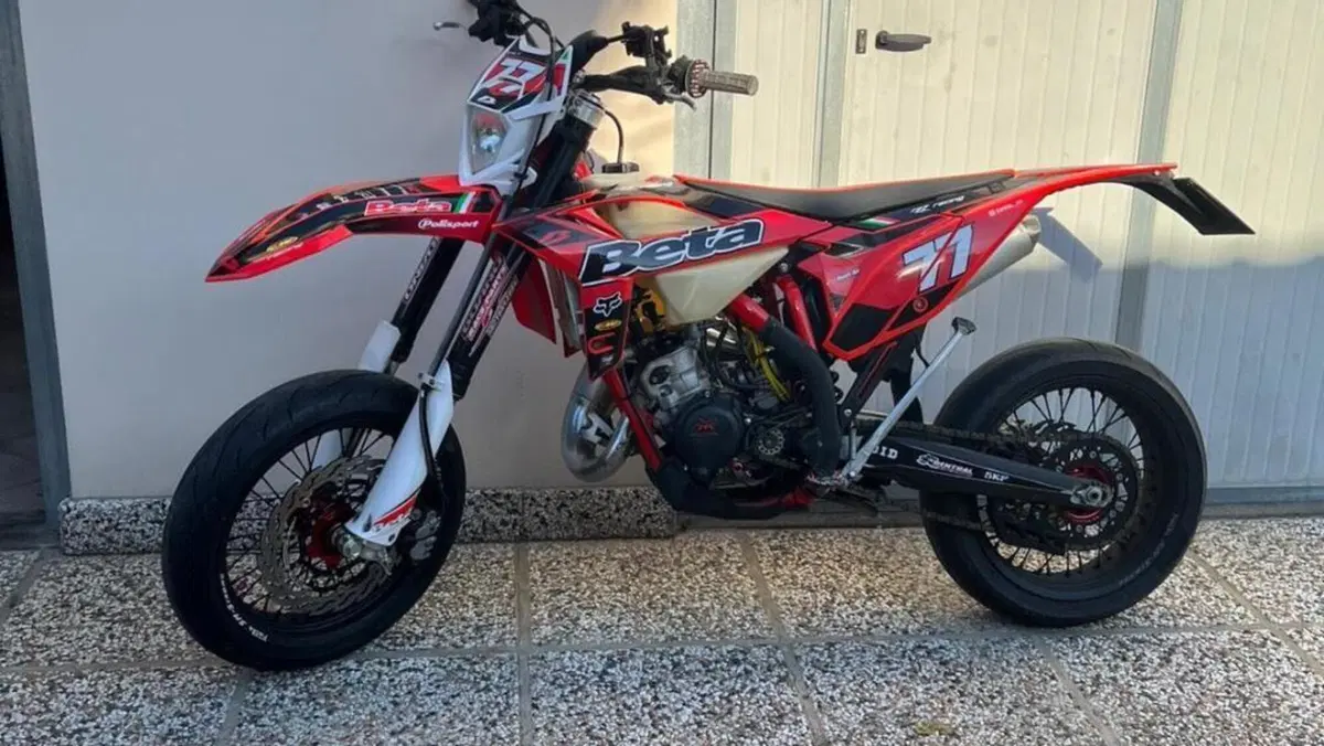 Betamotor RR 125 2T Enduro (2020)  (3)