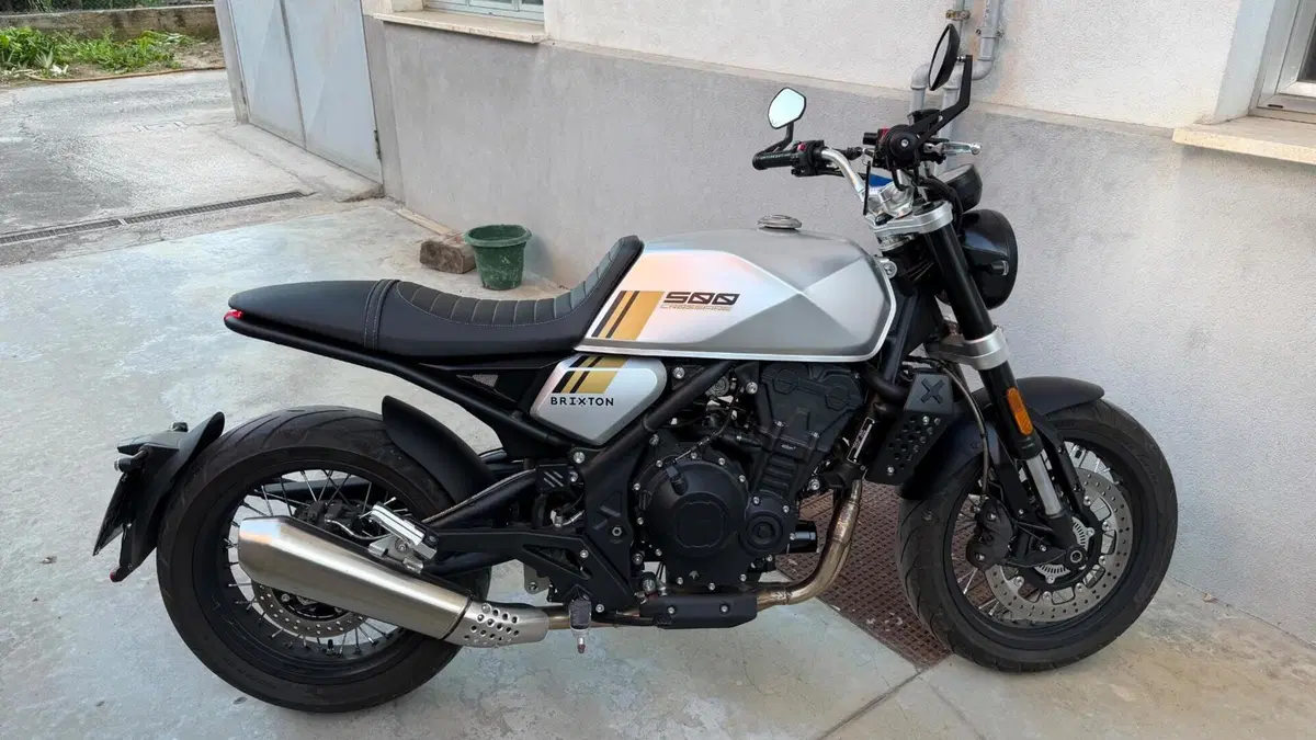 Brixton Motorcycles Crossfire 500 (2021 - 25)  (4)