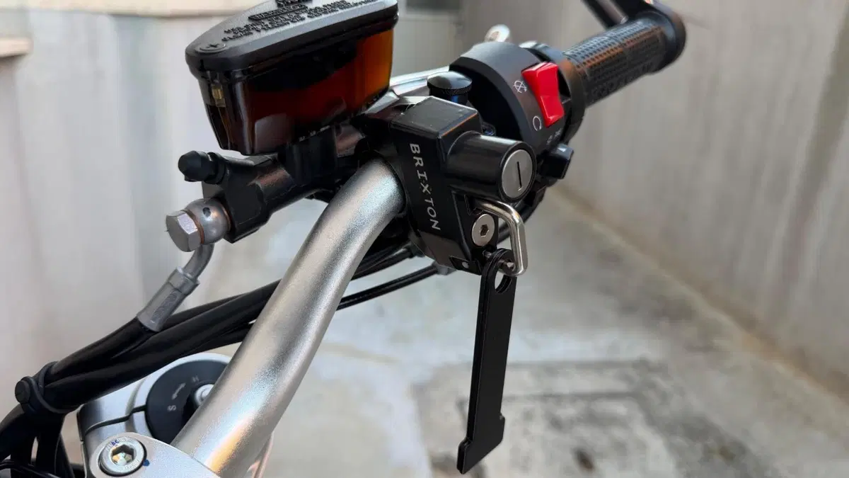 Brixton Motorcycles Crossfire 500 (2021 - 25)  (7)