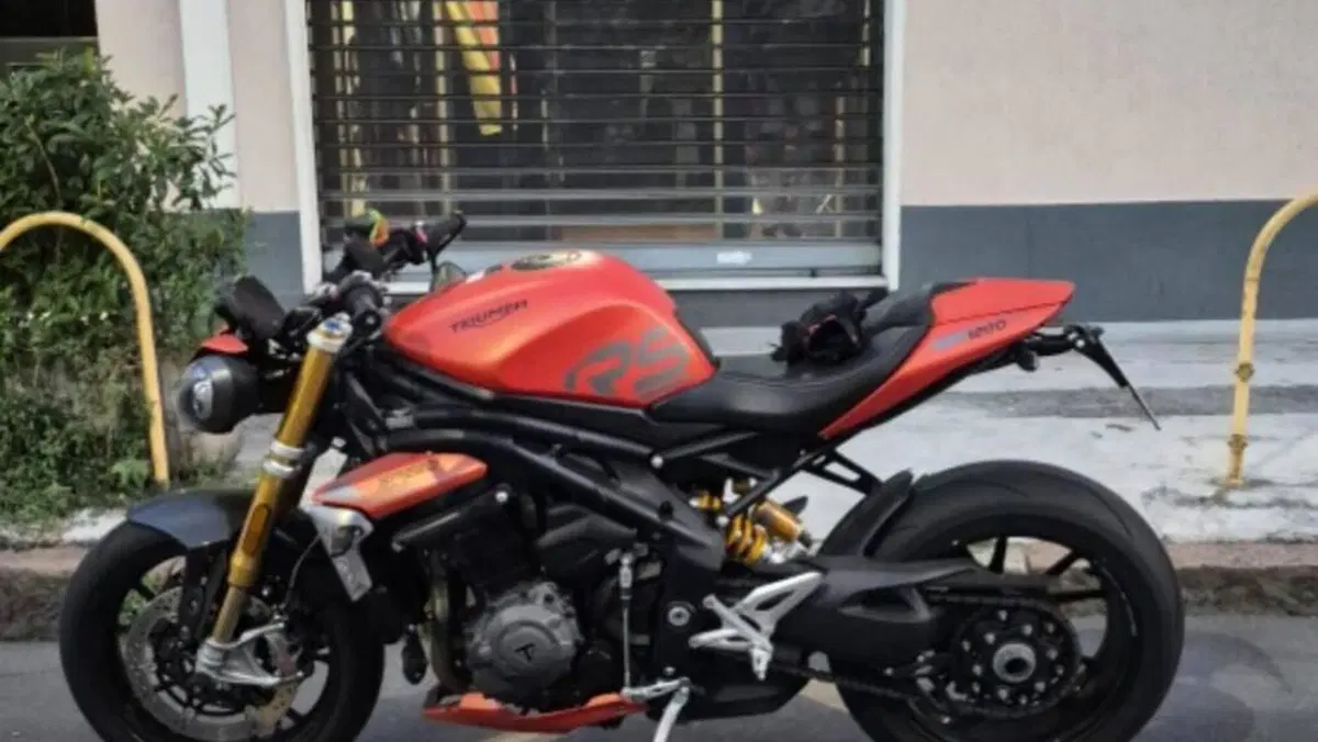 Triumph Speed Triple 1200 RS (2021 - 24) 