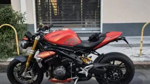 Triumph Speed Triple 1200 RS (2021 - 24) 