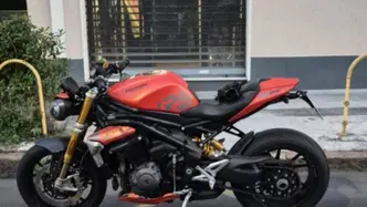 Triumph Speed Triple 1200 RS (2021 - 24) usata