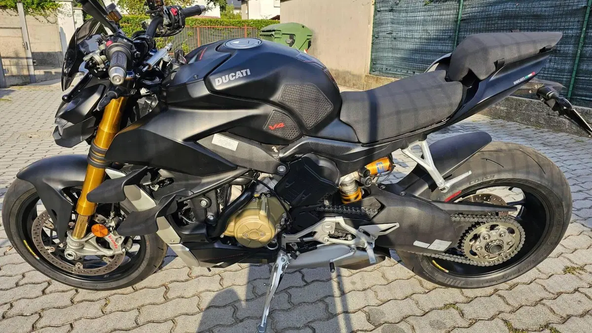 Ducati Streetfighter V4 1100 S (2021 - 22)  (2)