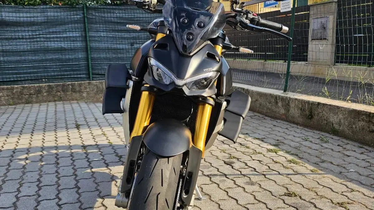 Ducati Streetfighter V4 1100 S (2021 - 22)  (4)