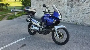 Honda Transalp XL 650V (2005 - 06)  (2)