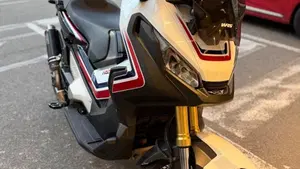 Honda X-ADV 750 (2018 - 20)  (5)