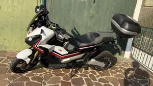 Honda X-ADV 750 (2018 - 20)  (13)