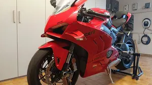Ducati Panigale V4 (2022 - 24)  (3)