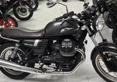 Moto Guzzi V7 III Special (2017 - 20) - Annuncio 10125487