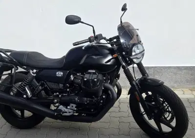 Moto Guzzi V7 Stone (2021 - 24) - Annuncio 10125489