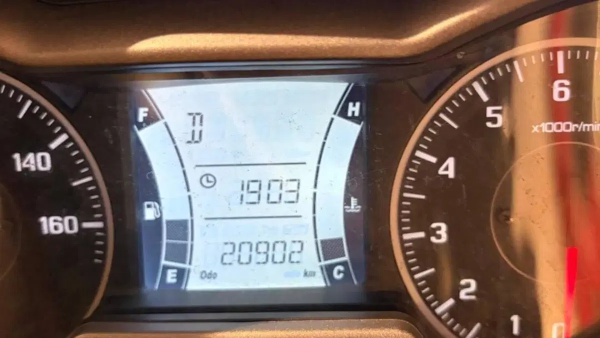 Yamaha X-Max 300 ABS (2017 - 20)  (5)