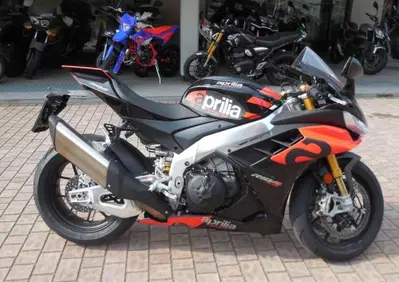 Aprilia RSV4 1100 Factory (2021 - 24) - Annuncio 10125528