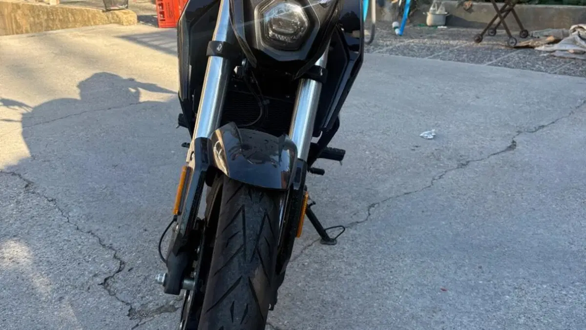 Voge Brivido 125R (2023 - 26)  (3)