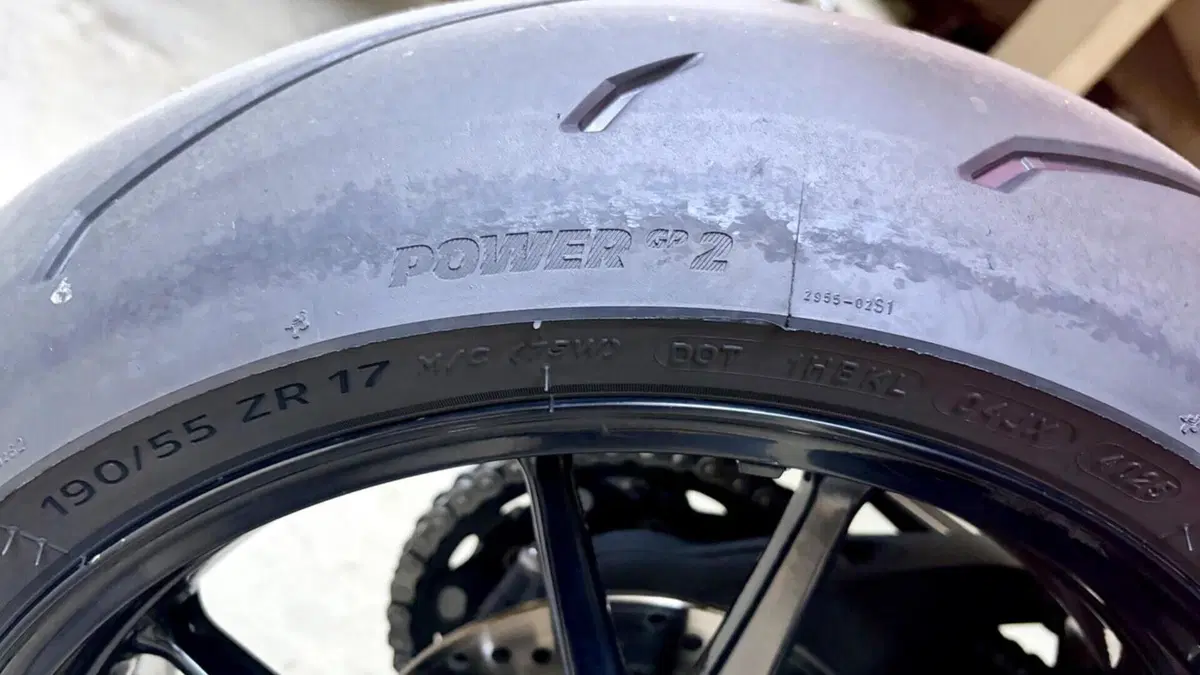 Triumph Speed Triple 1200 RS (2021 - 24)  (4)