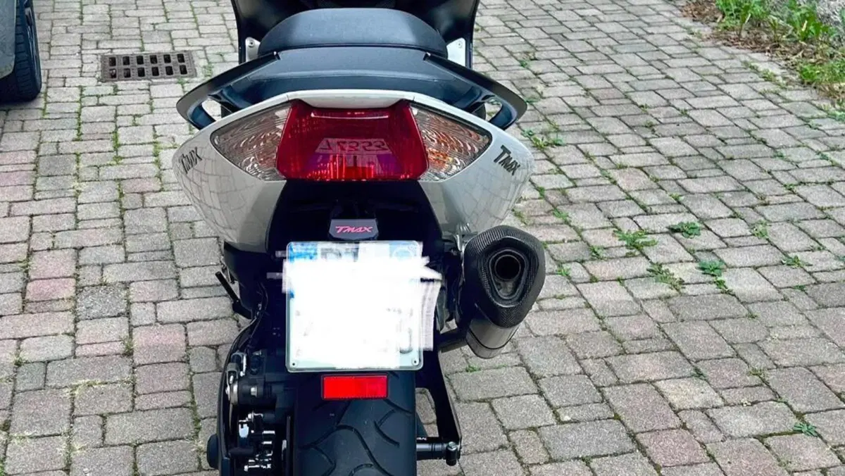 Yamaha T-Max 500 (2008 - 12)  (6)