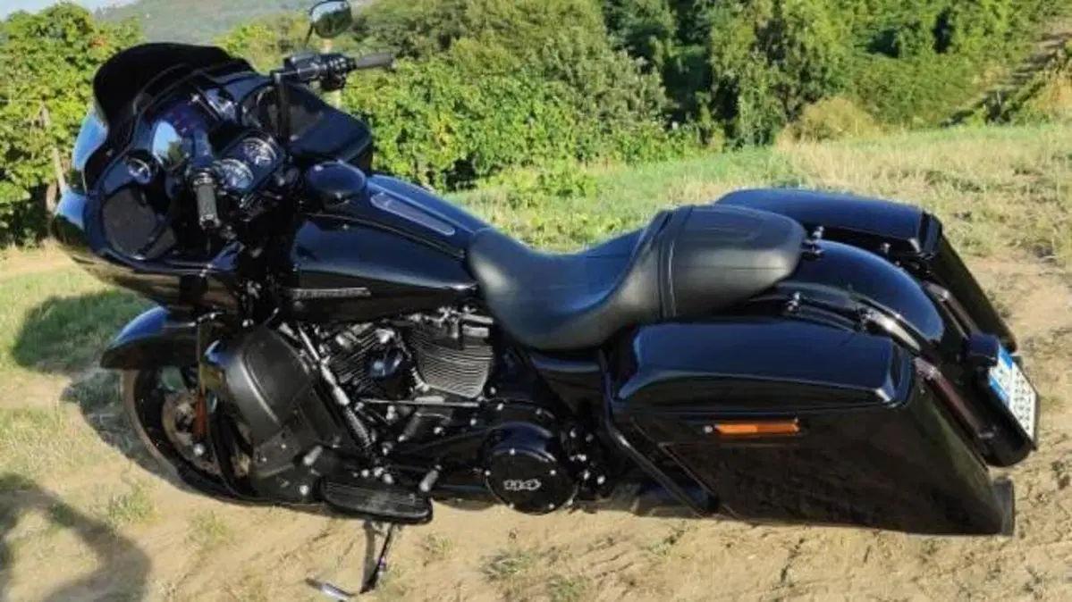 Harley-Davidson Road Glide Special (2021 - 23)  (8)