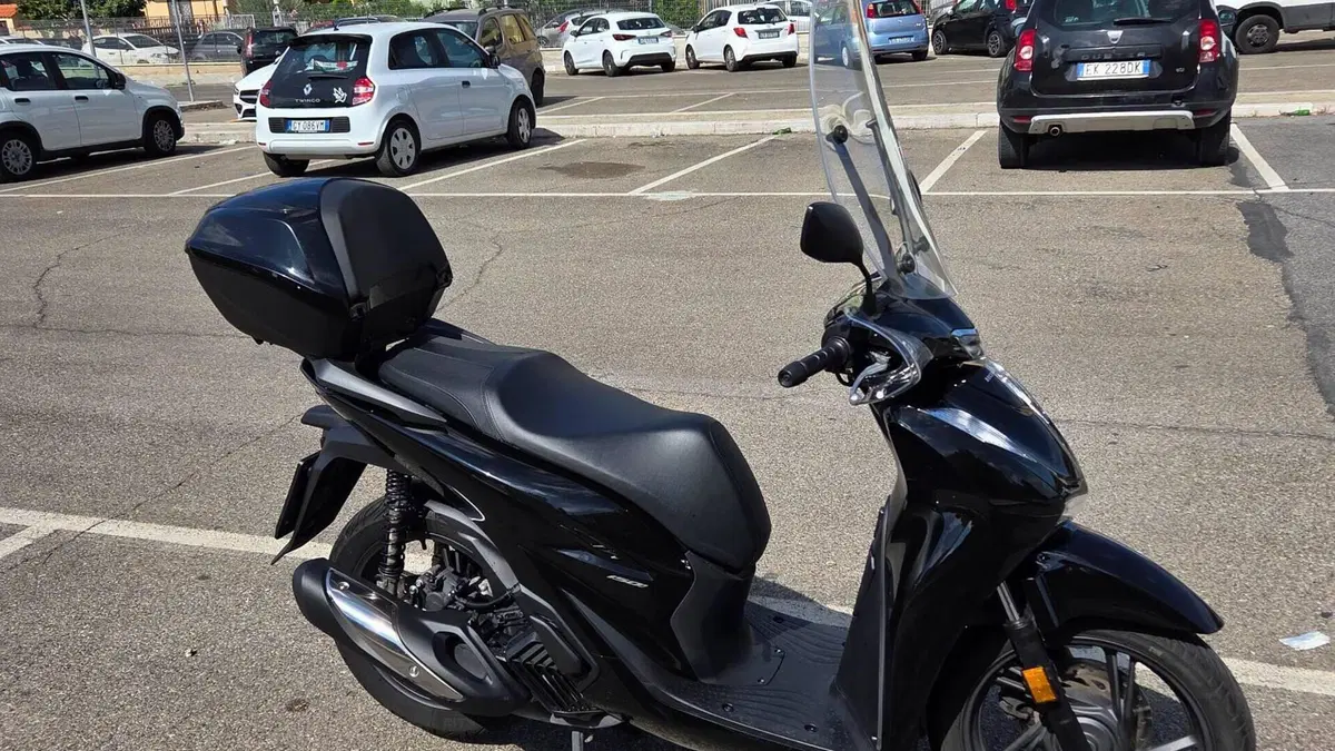 Honda SH 150i (2024 - 25) 
