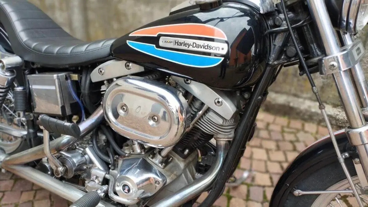 Harley-Davidson   (4)