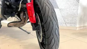 Ducati Multistrada V4 (2021 - 24)  (4)