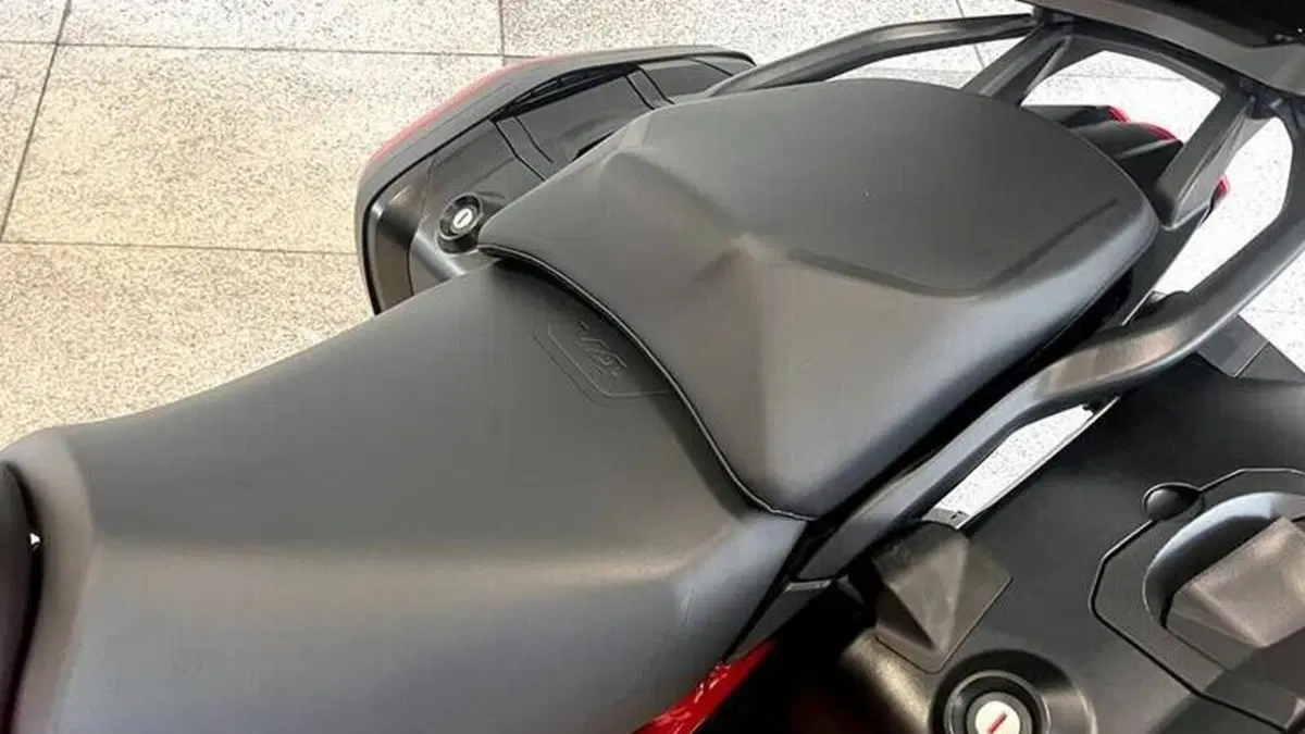 Ducati Multistrada V4 (2021 - 24)  (7)