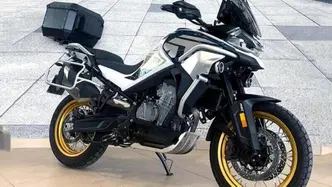 CFMOTO 800MT Explore (2023 - 26) usata