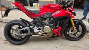 Ducati Streetfighter V4 S (2025 - 26)  (2)