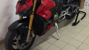 Ducati Streetfighter V4 S (2025 - 26)  (5)