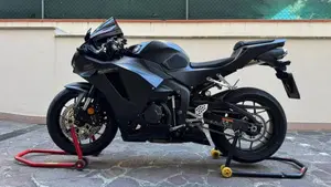 Honda CBR 600 RR (2024 - 26) 