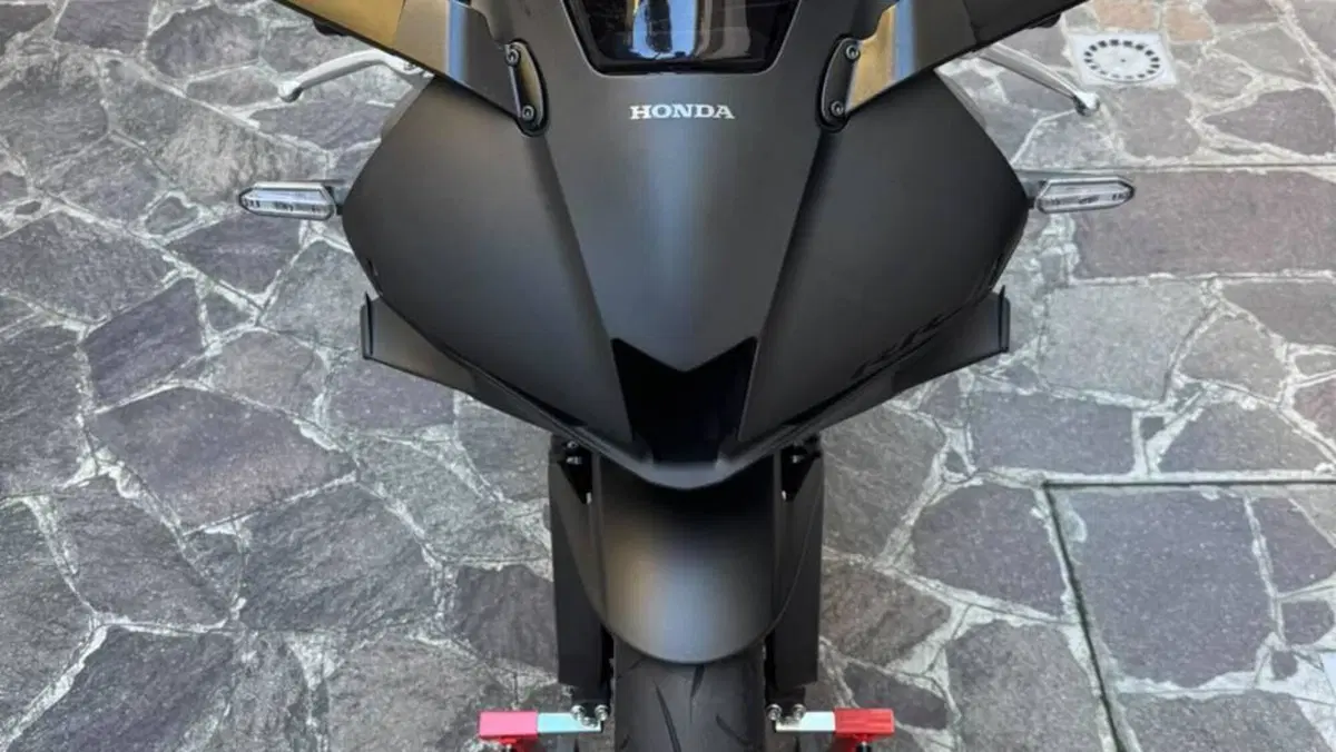 Honda CBR 600 RR (2024 - 26)  (3)