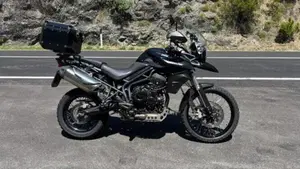 Triumph Tiger 800 XC (2011 - 12)  (4)